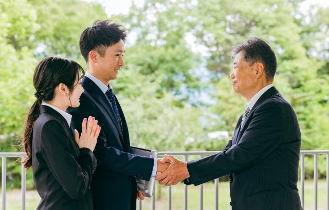 「中堅職員の離職の由がわからない」のは、職員が◎◎することをやめたから