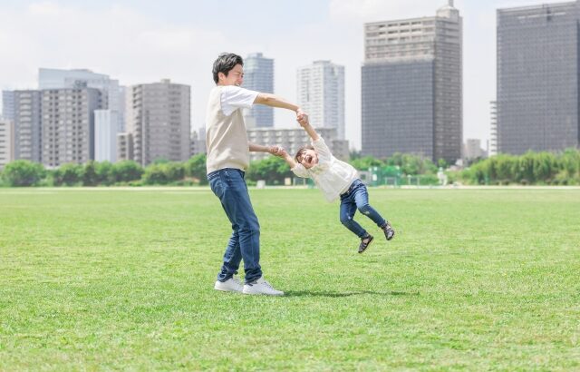 「手をつなごう」じゃ動かない。人が動く言葉は“相手の世界”にある